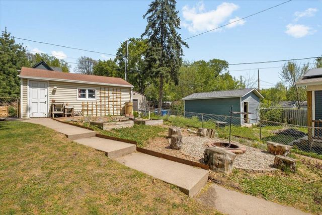 1077 Lafond Avenue, Saint Paul, MN 55104
