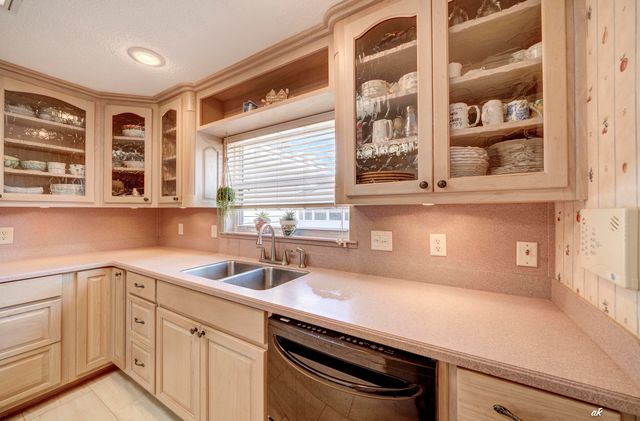 2910 Kings Harbour Road, Panama City, FL 32405