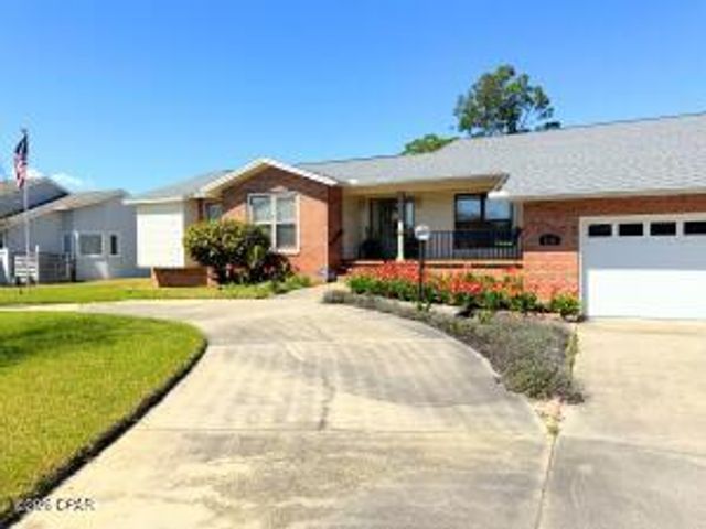 2910 Kings Harbour Road, Panama City, FL 32405