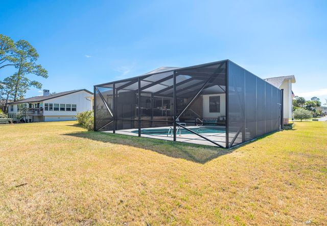 2910 Kings Harbour Road, Panama City, FL 32405