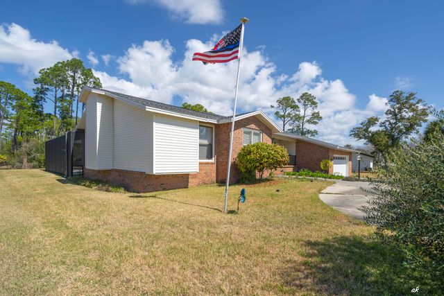 2910 Kings Harbour Road, Panama City, FL 32405