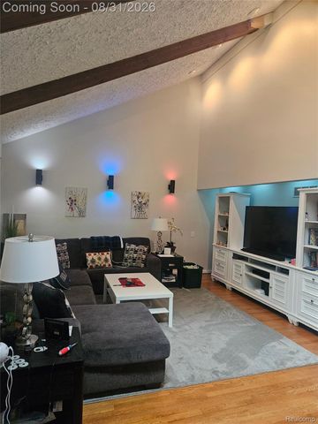1269 Beemer Court, Oxford Charter Township, MI 48371