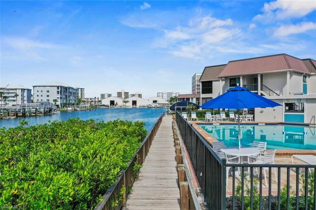 200 Lenell RD 215, Fort Myers Beach, FL 33931