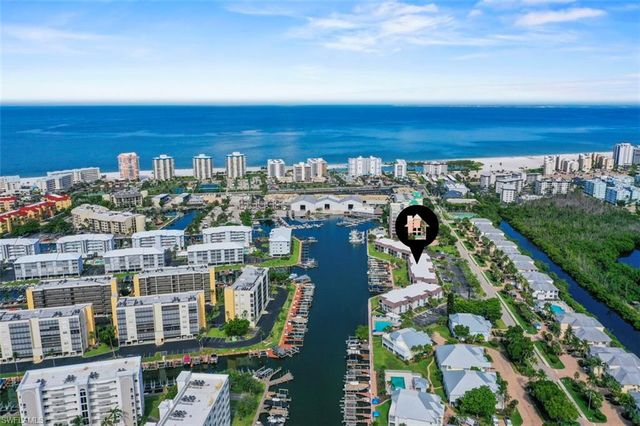 200 Lenell RD 215, Fort Myers Beach, FL 33931