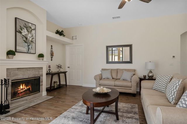 13422 Twinberry Drive, Spring Hill, FL 34609