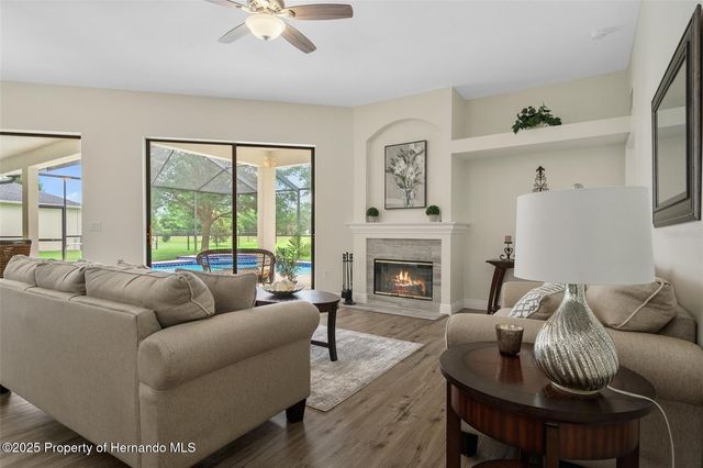 13422 Twinberry Drive, Spring Hill, FL 34609