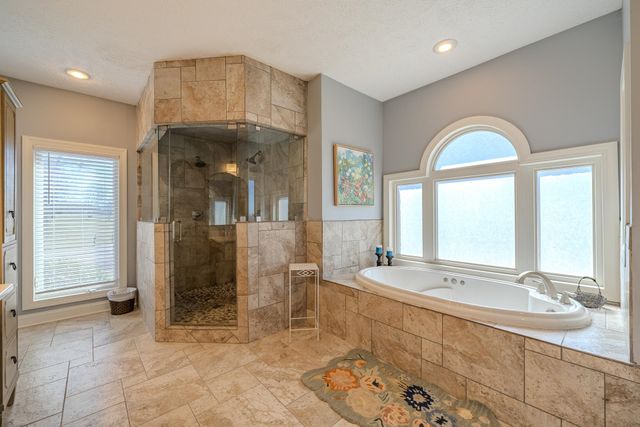 35 TENNESSEE RIVER LN, Savannah, TN 38372