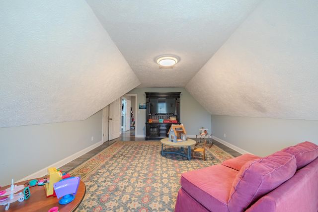 35 TENNESSEE RIVER LN, Savannah, TN 38372