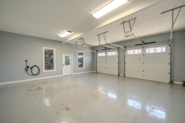 35 TENNESSEE RIVER LN, Savannah, TN 38372