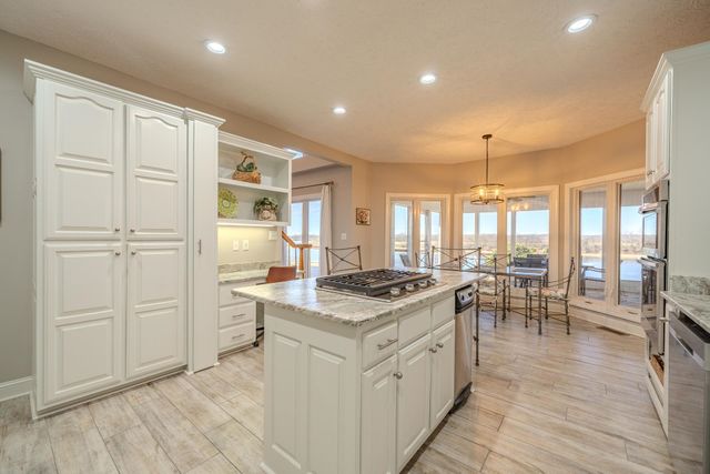 35 TENNESSEE RIVER LN, Savannah, TN 38372