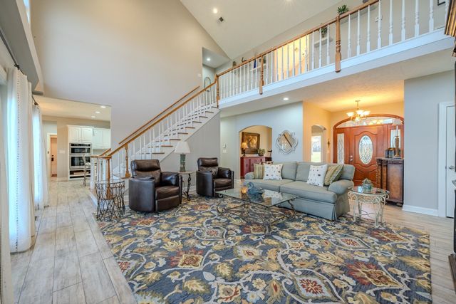 35 TENNESSEE RIVER LN, Savannah, TN 38372