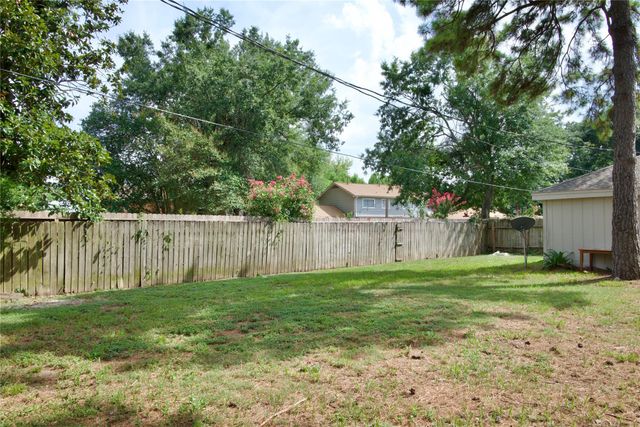 5111 Pinewilde Drive, Houston, TX 77066