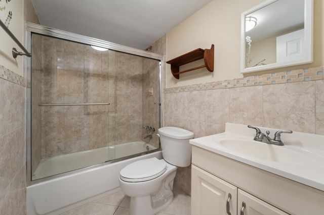 6341 Chasewood Drive D, Jupiter, FL 33458