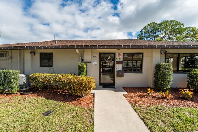 6341 Chasewood Drive D, Jupiter, FL 33458