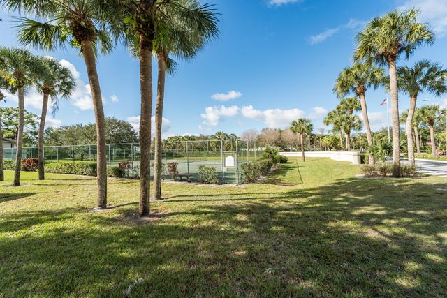 6341 Chasewood Drive D, Jupiter, FL 33458