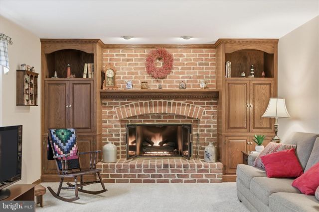 546 HI VIEW DR, Lititz, PA 17543