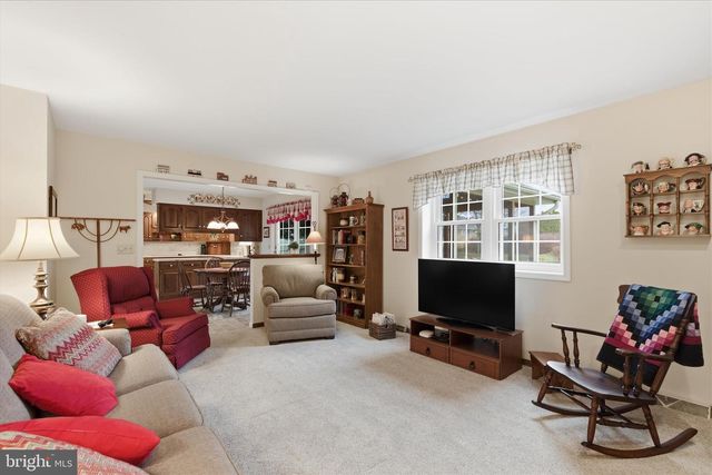 546 HI VIEW DR, Lititz, PA 17543