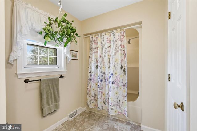 546 HI VIEW DR, Lititz, PA 17543