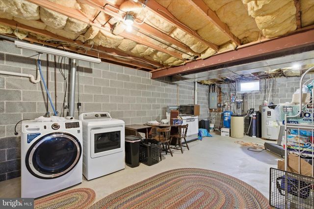 546 HI VIEW DR, Lititz, PA 17543