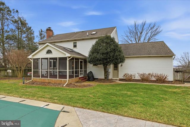 546 HI VIEW DR, Lititz, PA 17543