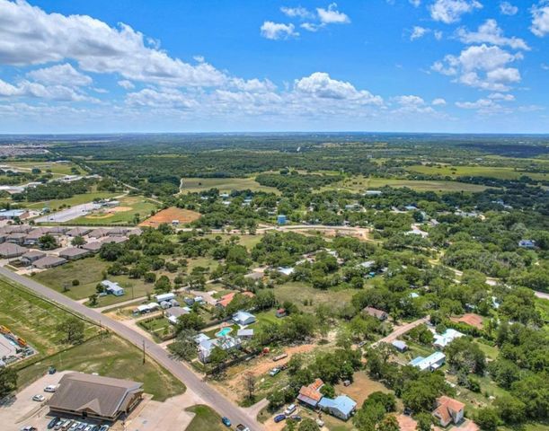 200 Carl Shipp DR, Liberty Hill, TX 78642