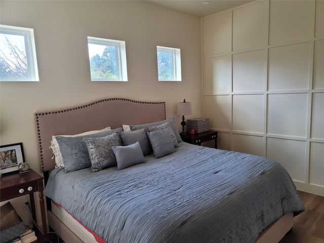 1248 Lake Shore DR B, Spicewood, TX 78669