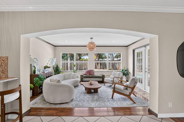 301 SE 8th Avenue, Deerfield Beach, FL 33441