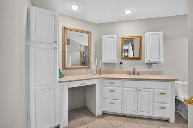 301 SE 8th Avenue, Deerfield Beach, FL 33441