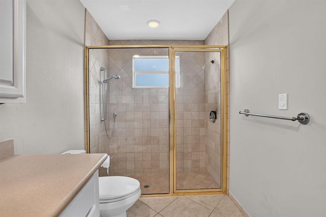 301 SE 8th Avenue, Deerfield Beach, FL 33441