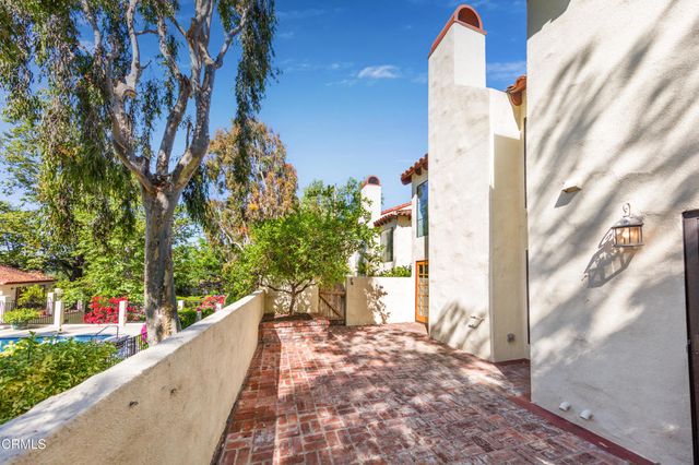 518 Garfield Avenue A, South Pasadena, CA 91030
