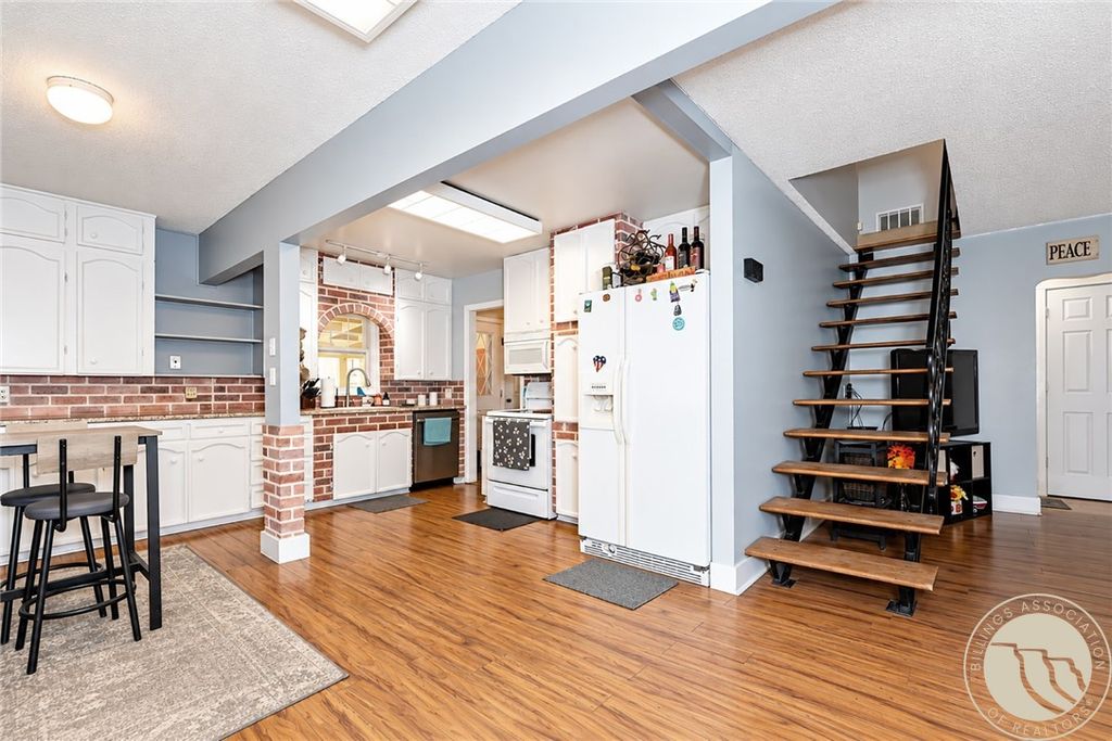 309 E 4TH Avenue N, Columbus, MT 59019 photo 5