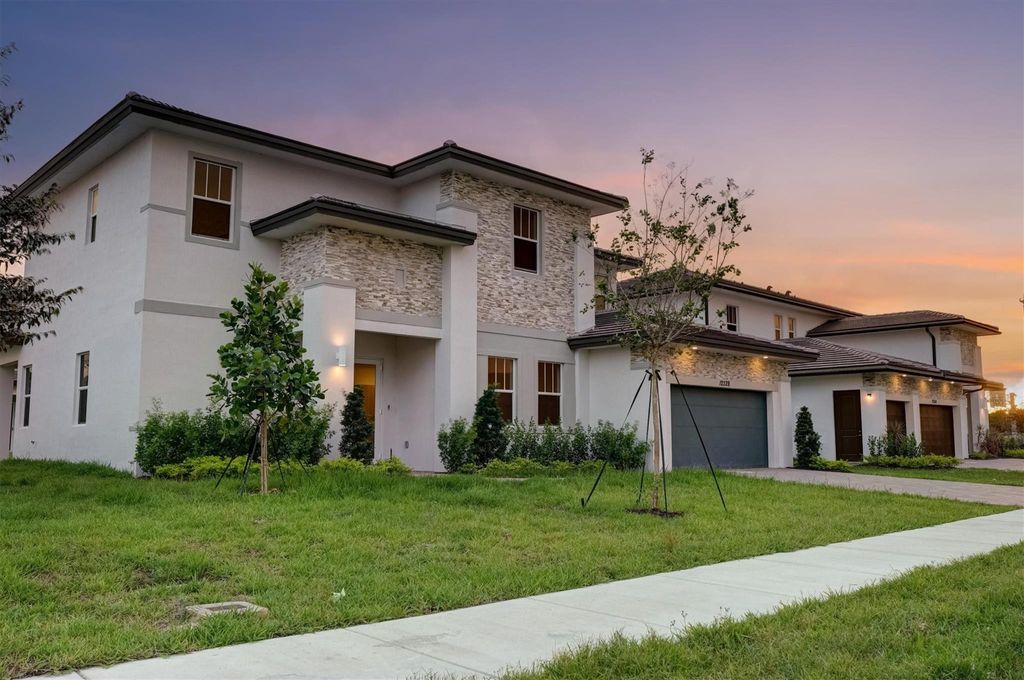12328 SW 43 Street, Davie, FL 33330