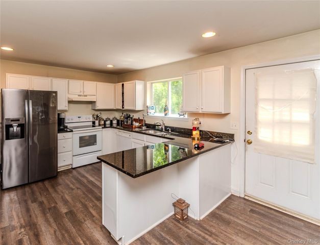 55 Brewer Road, Newburgh, NY 12550