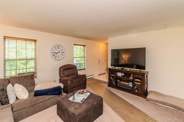 55 Brewer Road, Newburgh, NY 12550