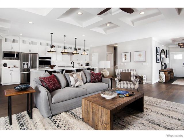 348 Rustic Barn Lane, Berthoud, CO 80513