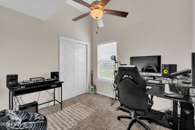 6428 SARA BETH Place, El Paso, TX 79932