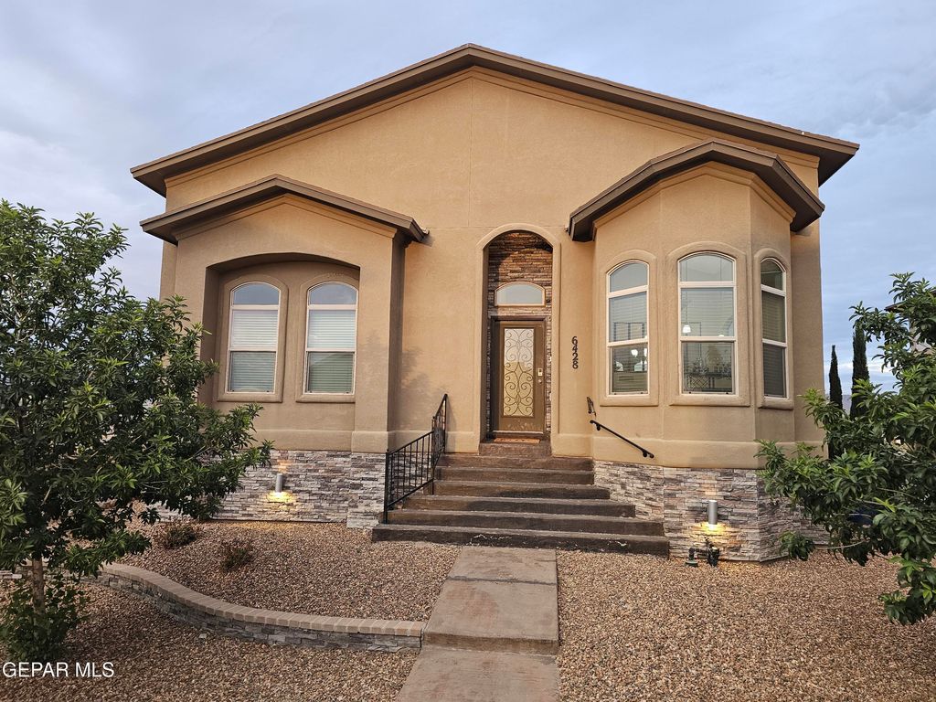 6428 SARA BETH Place, El Paso, TX 79932