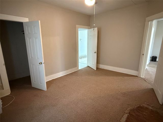 1211 Main Street, Brownwood, TX 76801