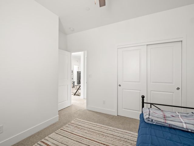 4486 Crown Bluffs Drive, Madera, CA 93636