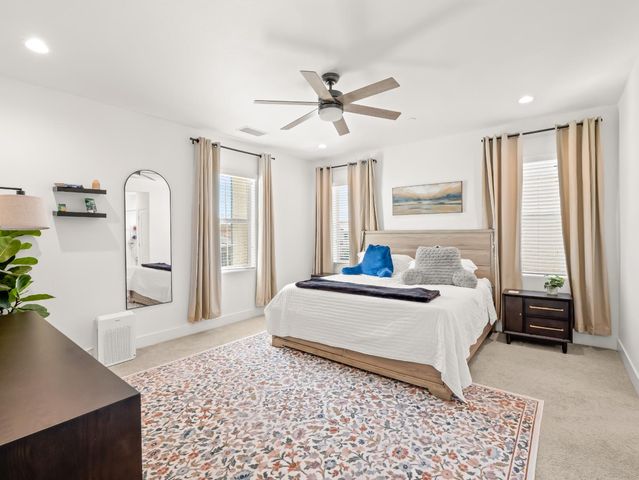 4486 Crown Bluffs Drive, Madera, CA 93636