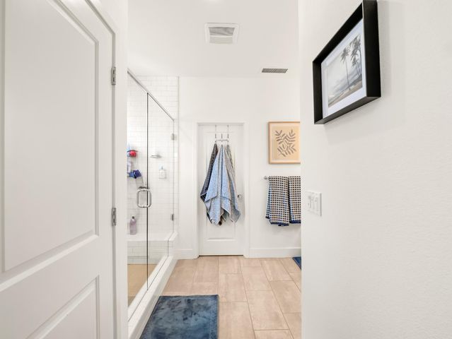 4486 Crown Bluffs Drive, Madera, CA 93636