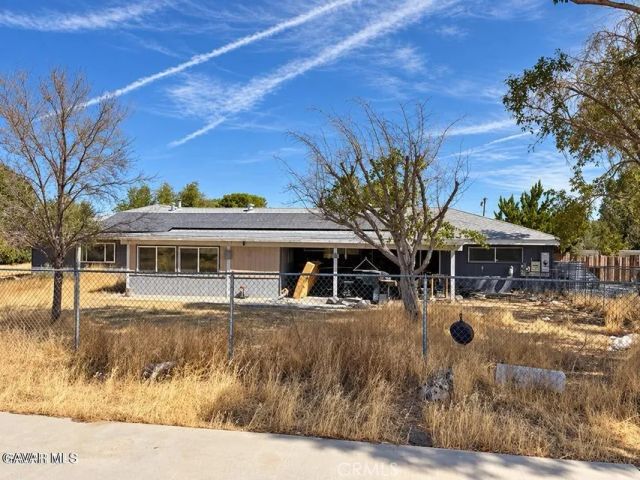 1902 W Avenue L, Lancaster, CA 93534