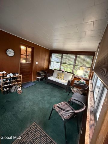 9 Lea Avenue, Waterford, NY 12188