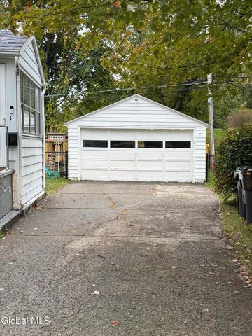 9 Lea Avenue, Waterford, NY 12188