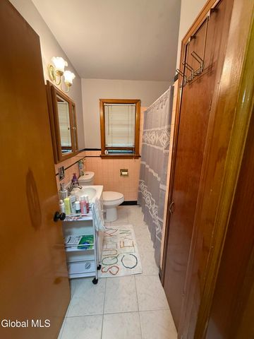 9 Lea Avenue, Waterford, NY 12188