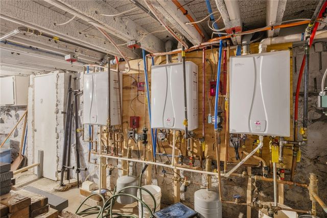 62 Heath Street, Providence, RI 02909