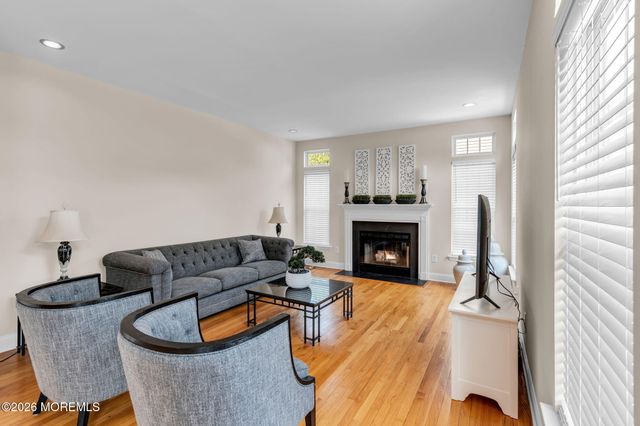 29 Tupelo Road, Bayville, NJ 08721