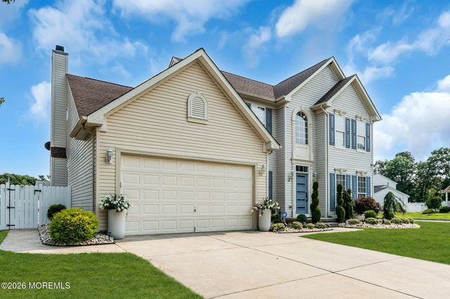 29 Tupelo Road, Bayville, NJ 08721