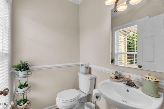29 Tupelo Road, Bayville, NJ 08721