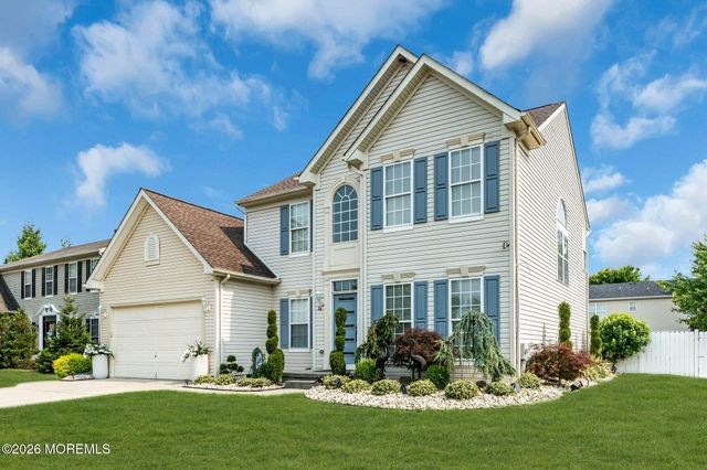 29 Tupelo Road, Bayville, NJ 08721
